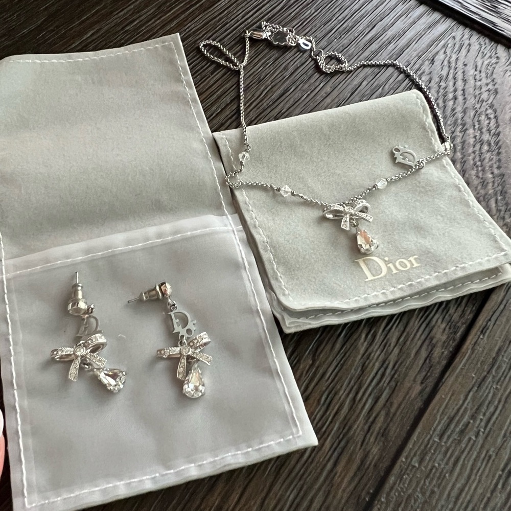 Vintage Dior earrings and (17-14 inch adjustable) necklace.